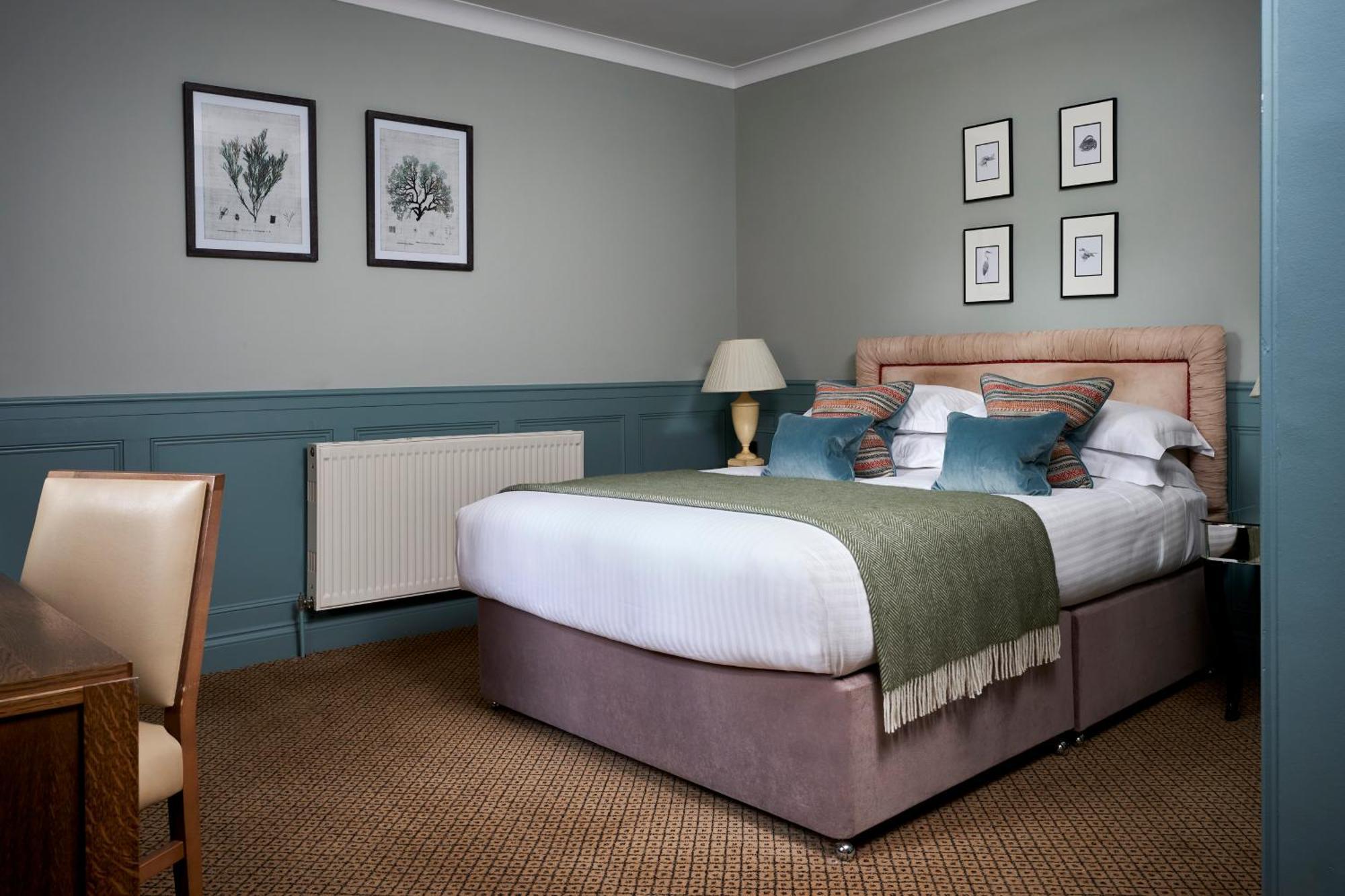 Careys Manor Hotel & Senspa Brockenhurst Room photo